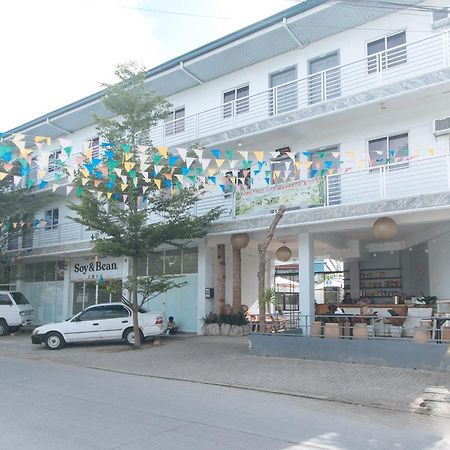 Reddoorz At Fat J Apartelle Mactan Cebu Екстериор снимка
