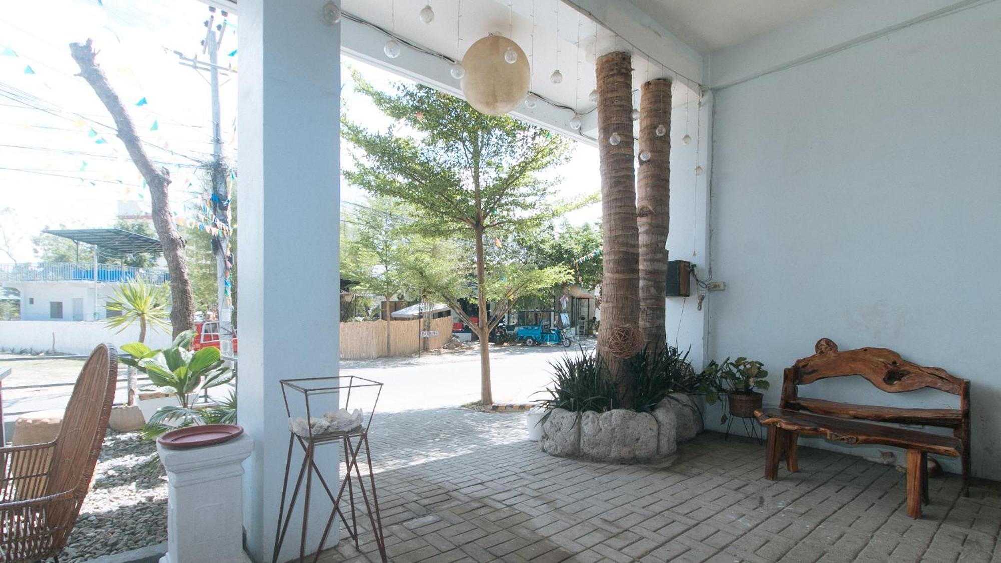 Reddoorz At Fat J Apartelle Mactan Cebu Екстериор снимка