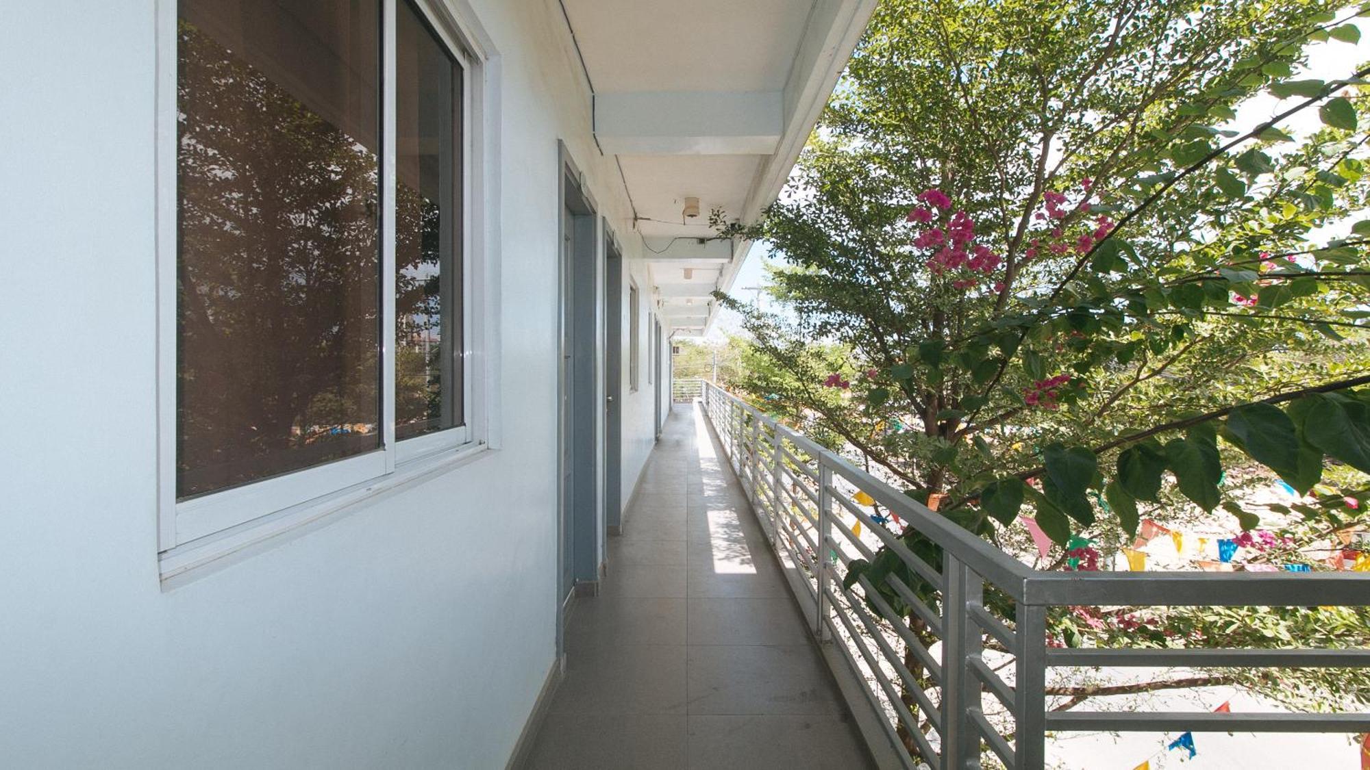 Reddoorz At Fat J Apartelle Mactan Cebu Екстериор снимка